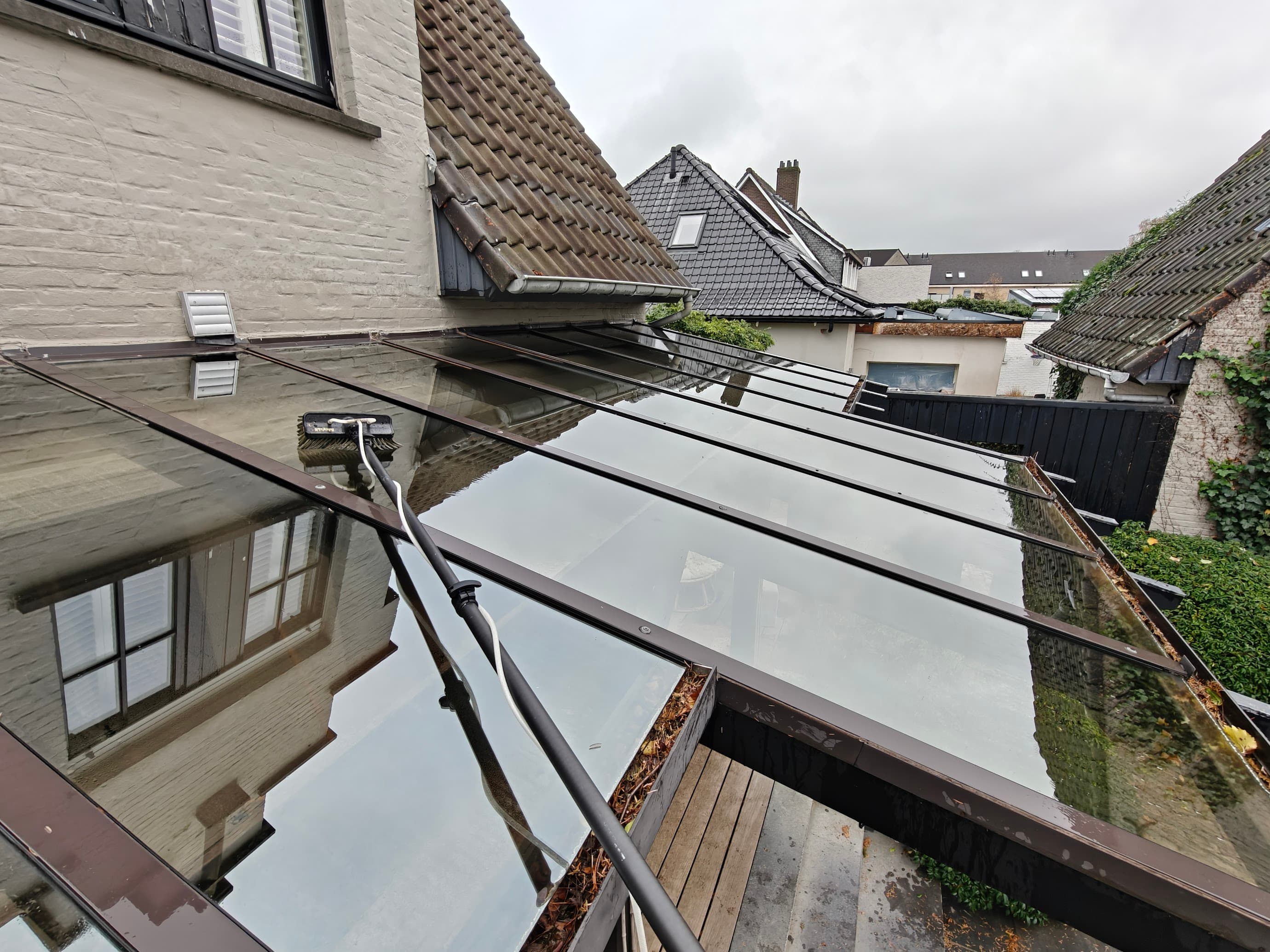 Overkapping reiniging